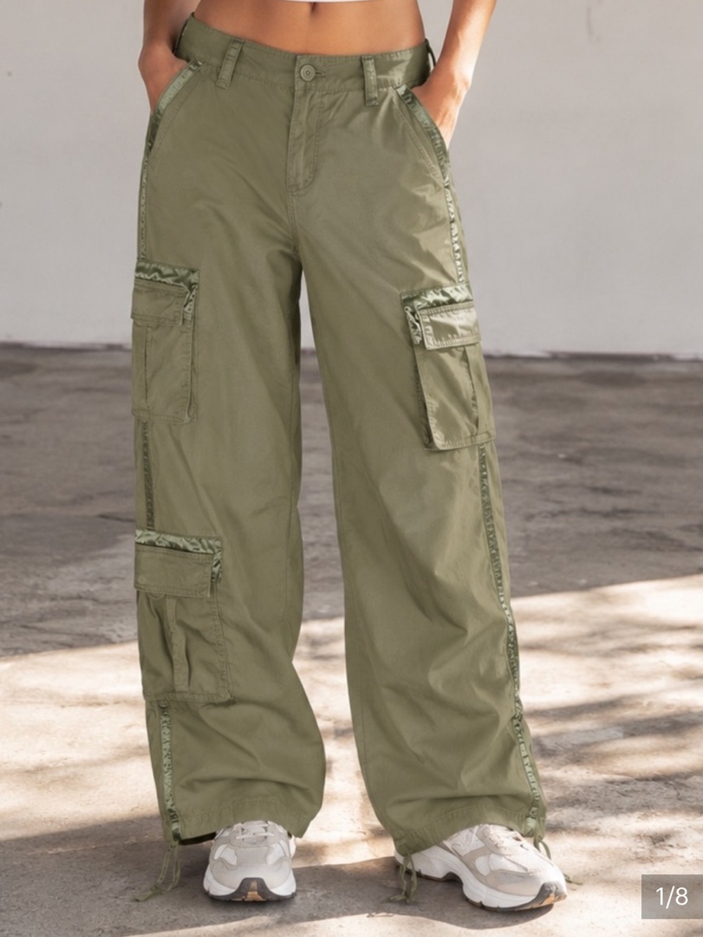 Abercrombie & Fitch Olive Cargo Satin Trim Pants Size 30/10